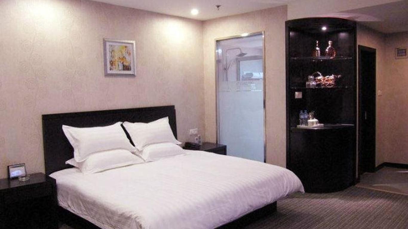 Weiting Century Hotel (Shanghai Railway Station South Square)