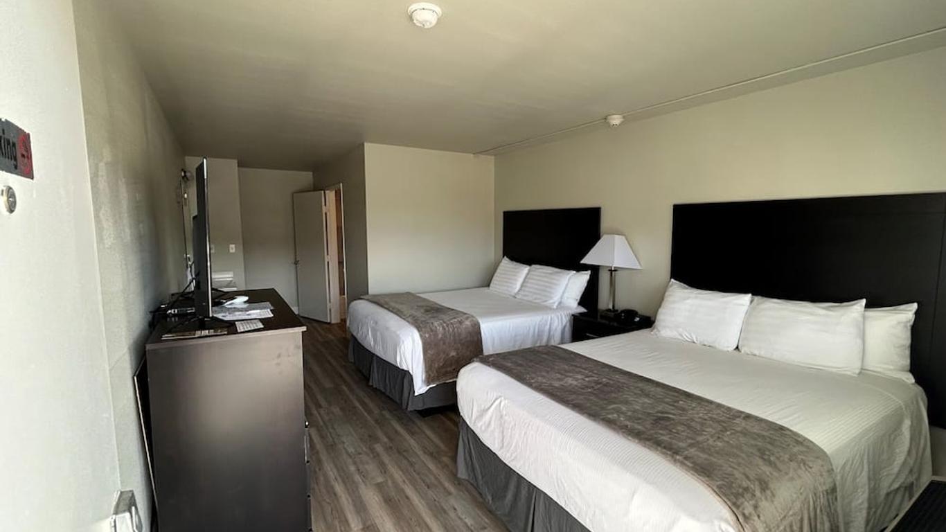 Four Sevens Motel