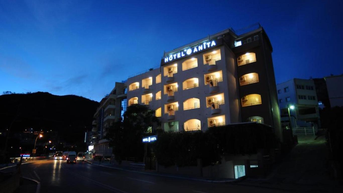 Hotel Anita