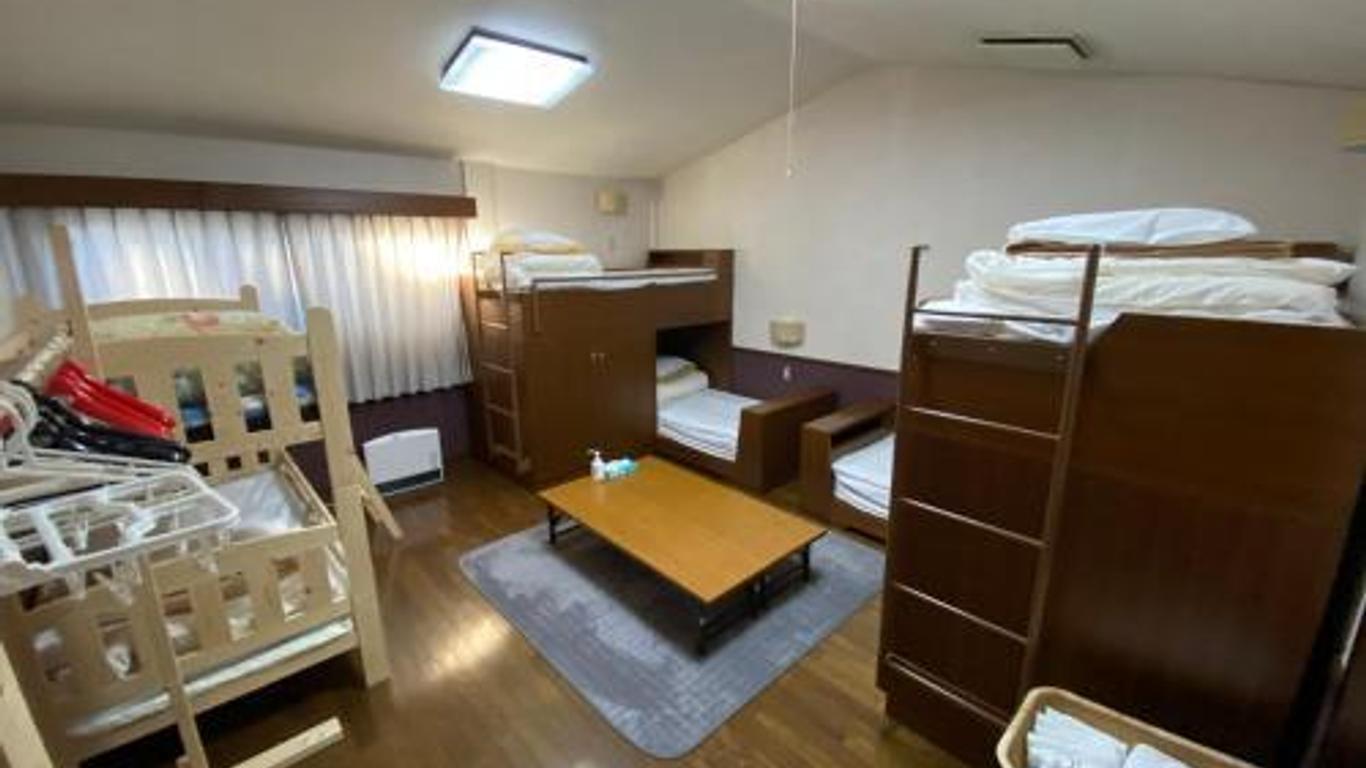 Guest House Nishiborakan - Hostel