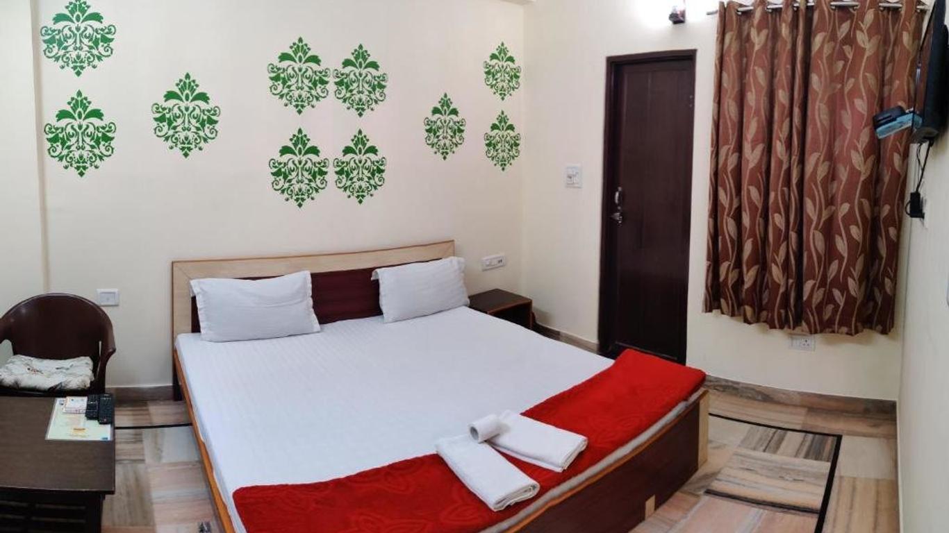 Madhav Guest House