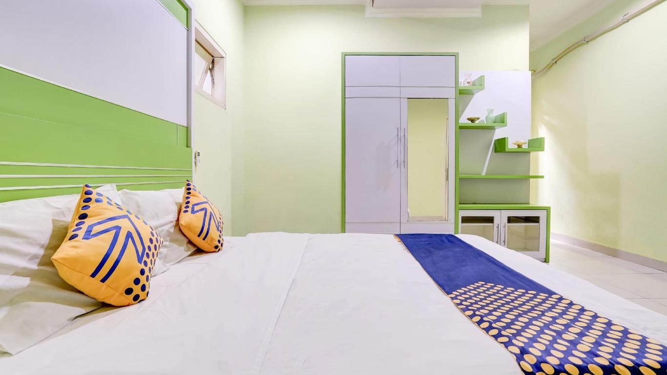 Radio Backpacker Guesthouse Syariah