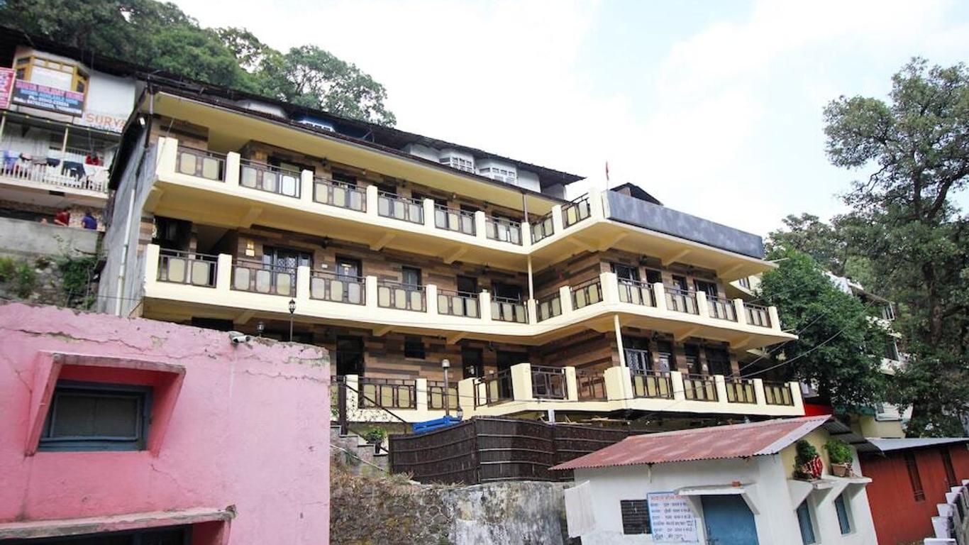 Oyo 4111 Hotel Shivraj