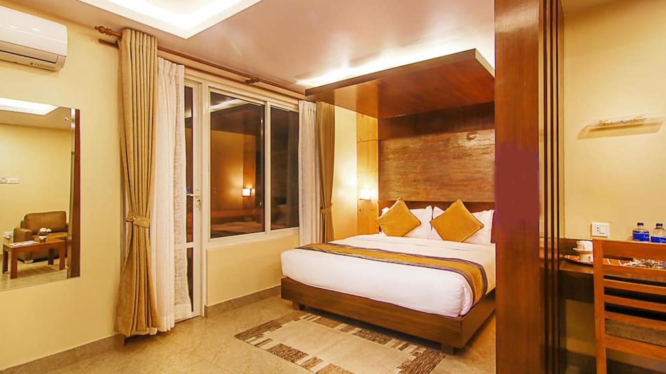 Hotel Lake Paradise