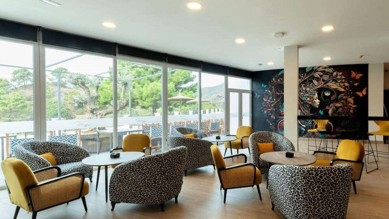 Hotel Altos De Istan