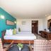 Otros