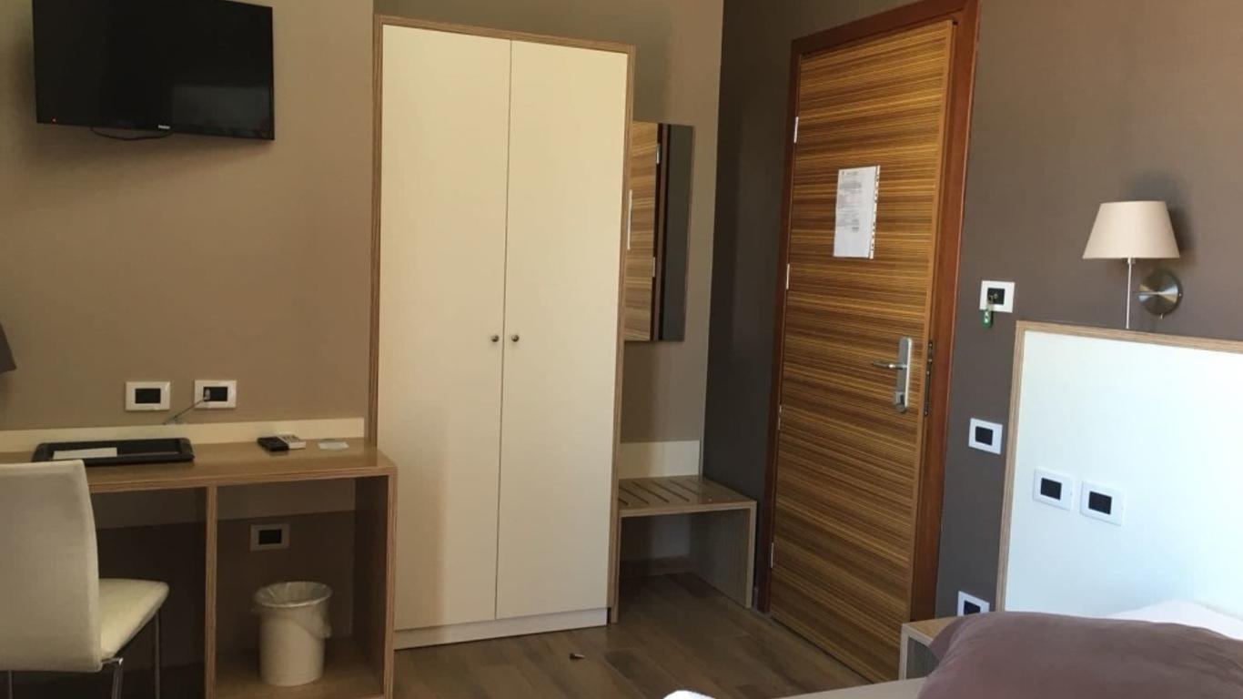 60Quattro bedrooms