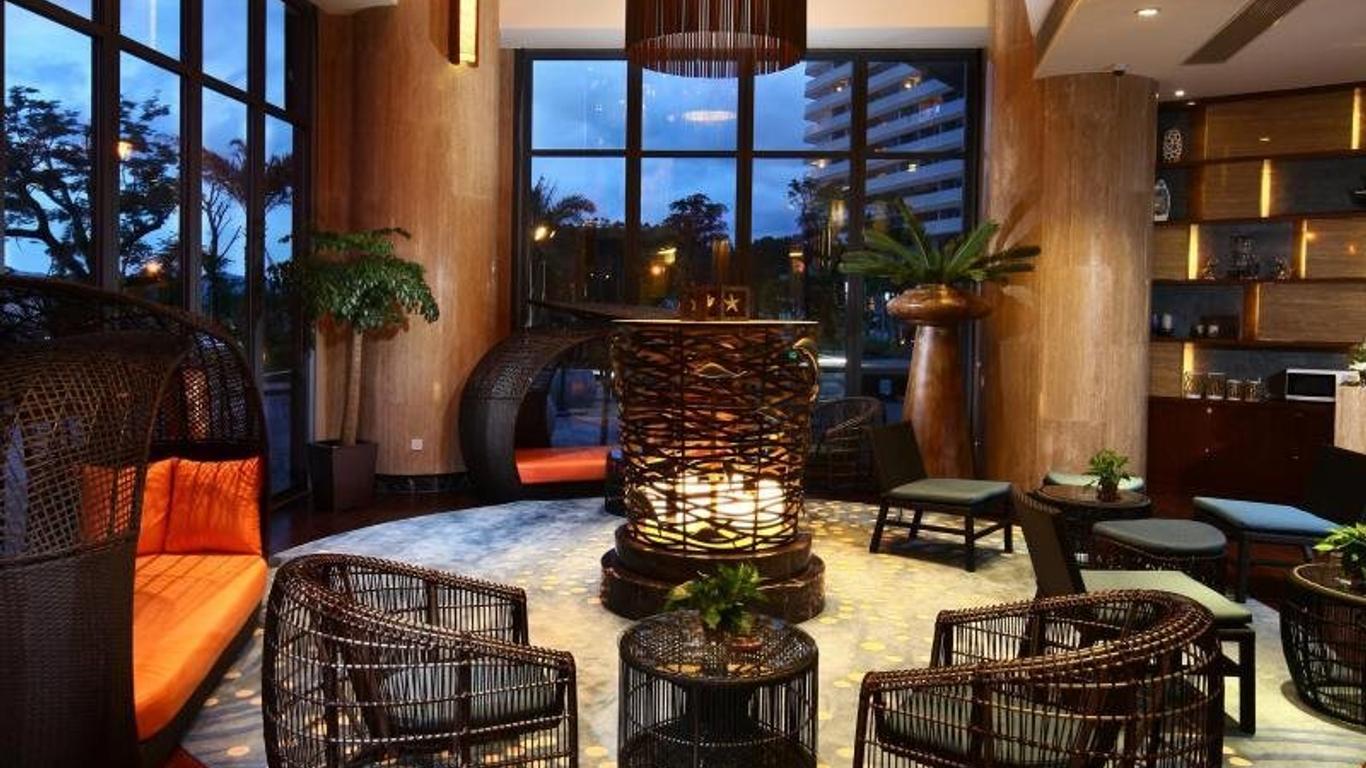 Island Skylight Resort