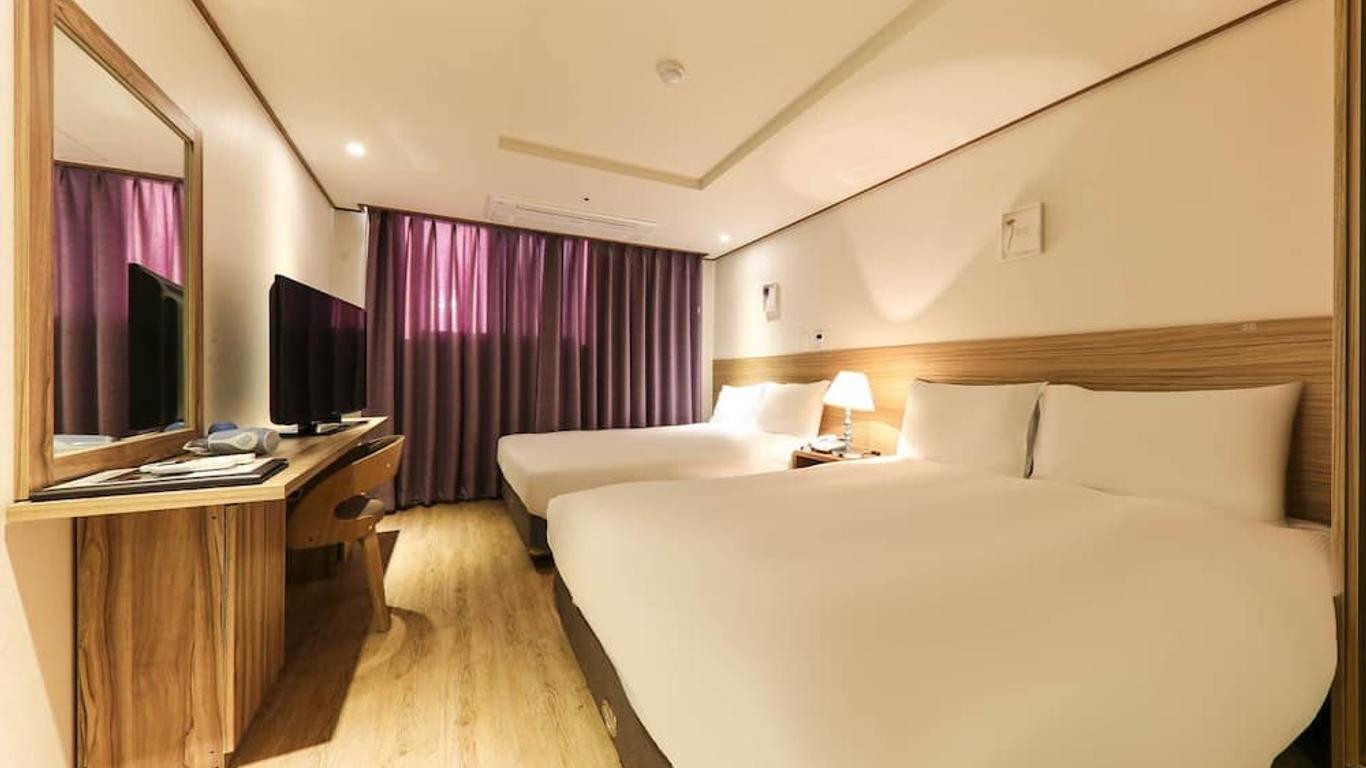Hotel Rest Seogwipo