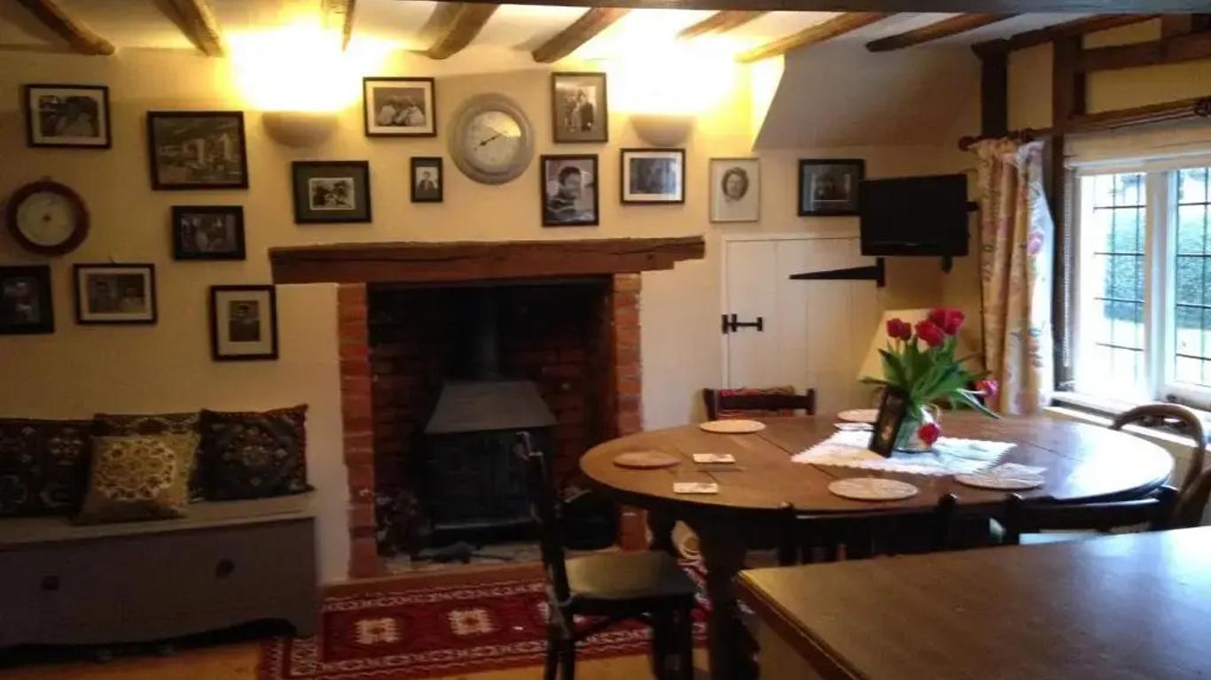 Mulleys Cottage (Bed and Breakfast)