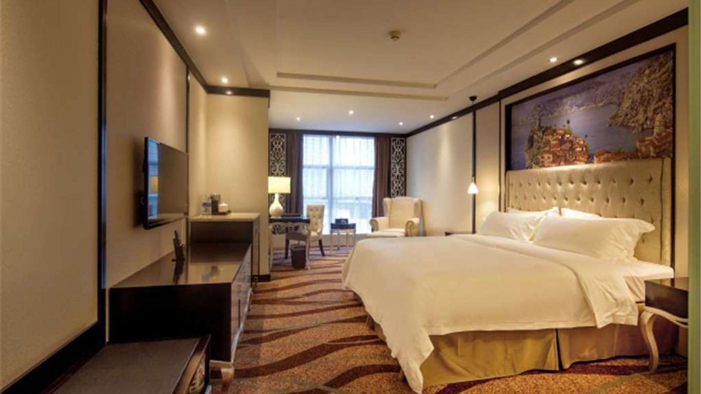 Days Inn Chongqing Guangyu