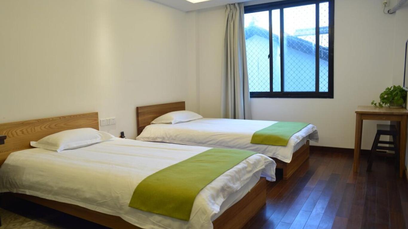 Hofang Guest House