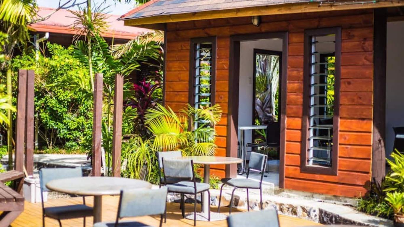 Eden's Edge Hotel