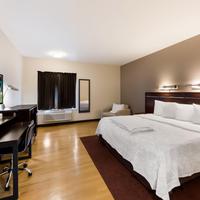Red Roof Inn Plus+ Columbus Downtown - Convention Center