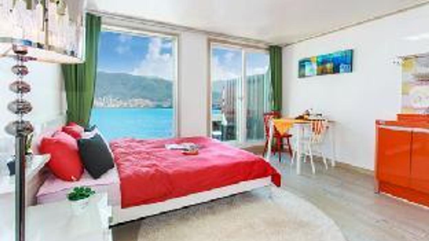 Casa Pension (Casa Pension)