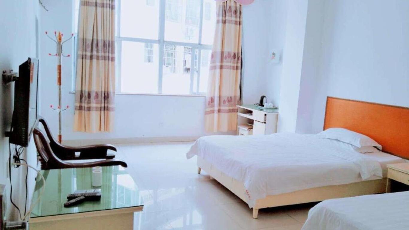 LongFeng Business hotel