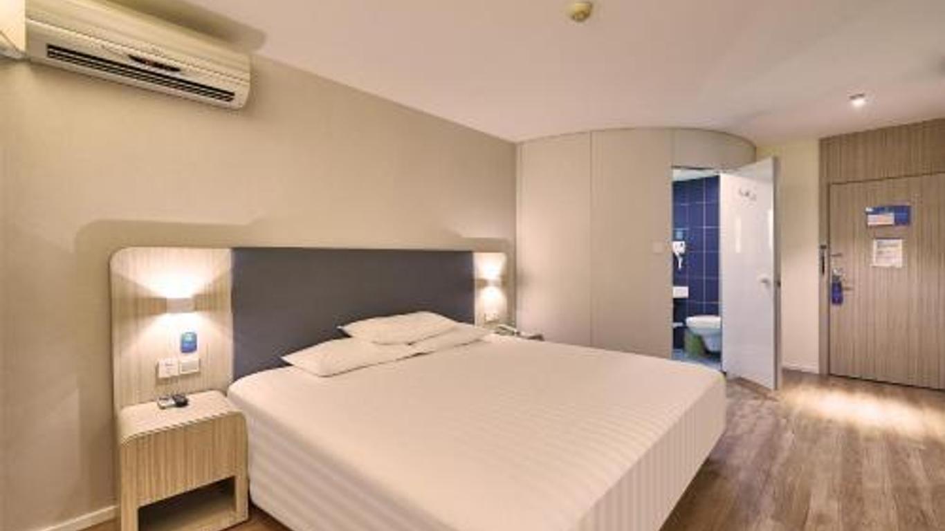 Hanting Express Guilin Hongling Road