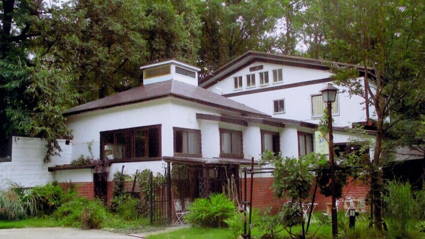 Pension Hakuba 70