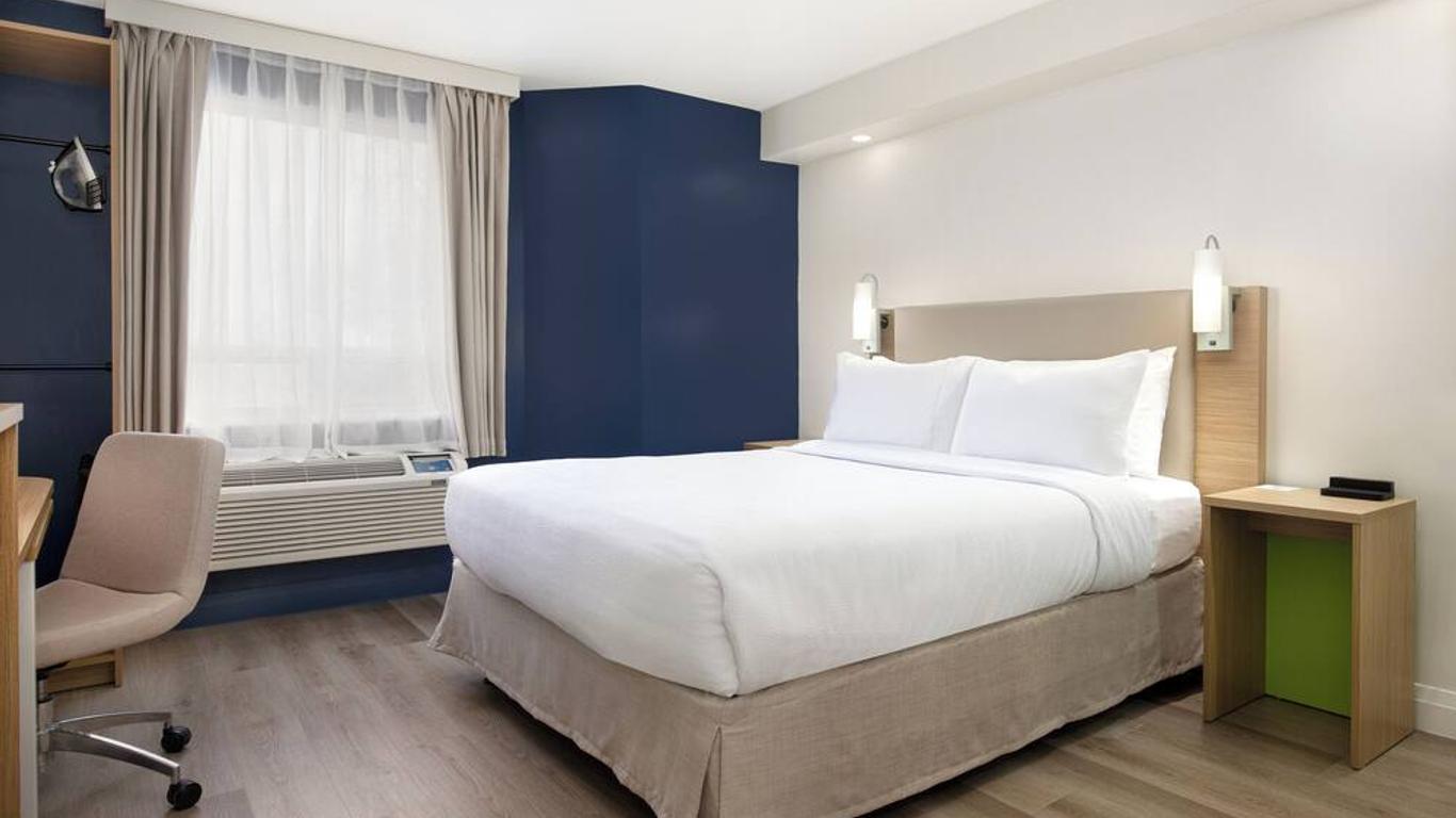 Spark By Hilton Toronto Airport