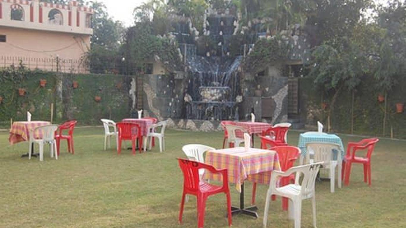 Hotel Premdeep International
