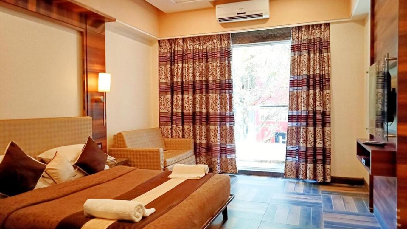 Hotel Poonam