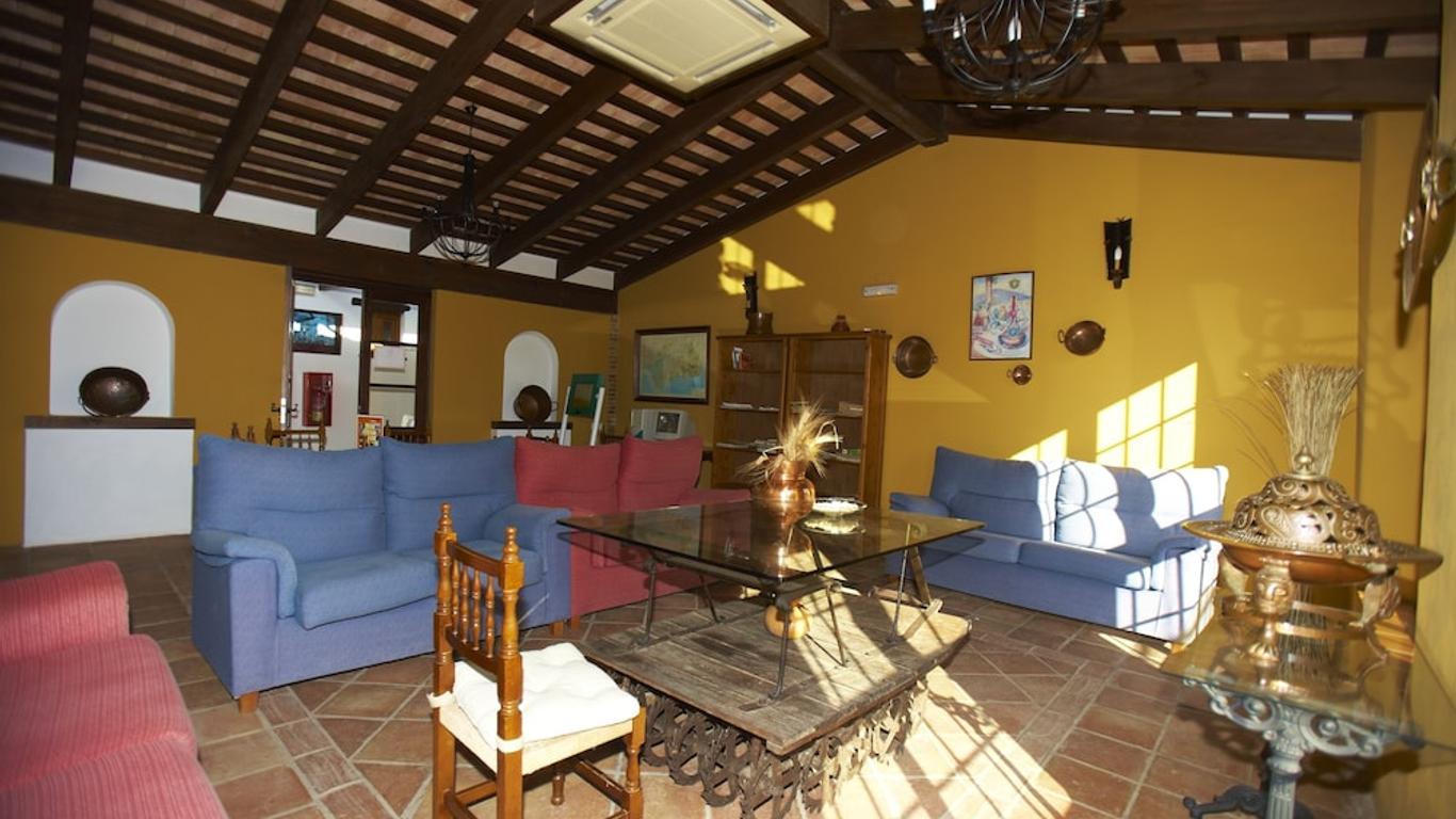 Hotel Enrique Calvillo