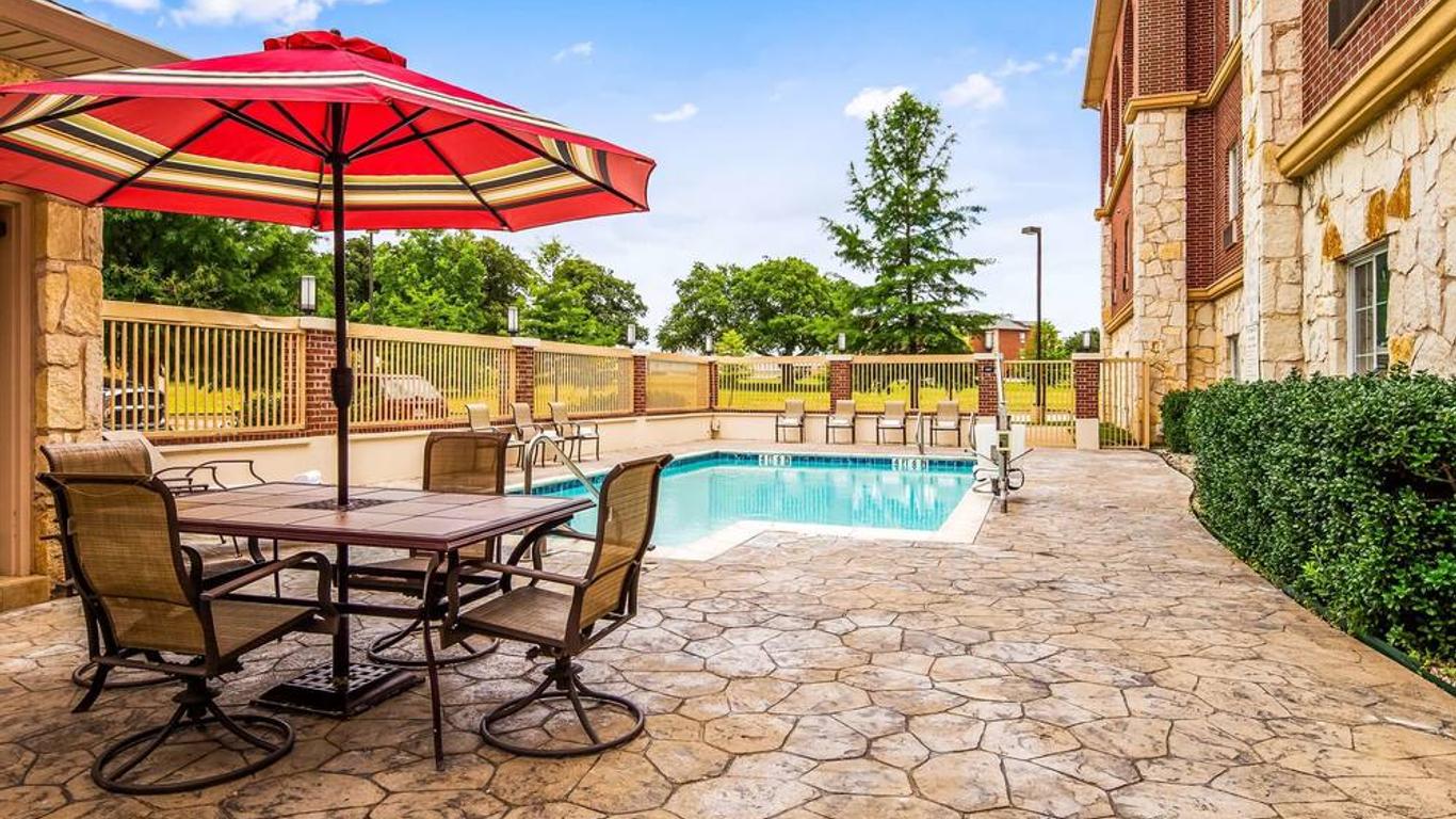 Best Western Red River Inn & Suites