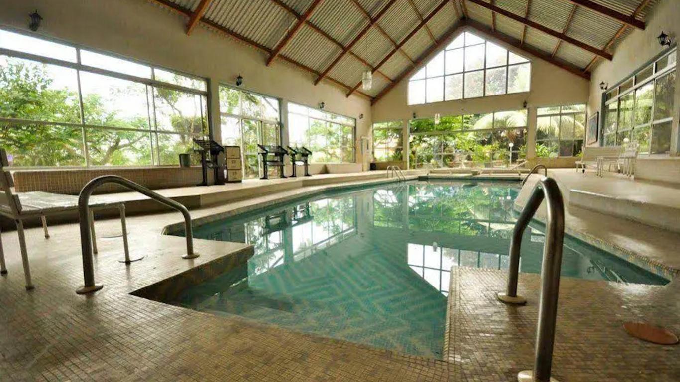 Jerome Garden and suites