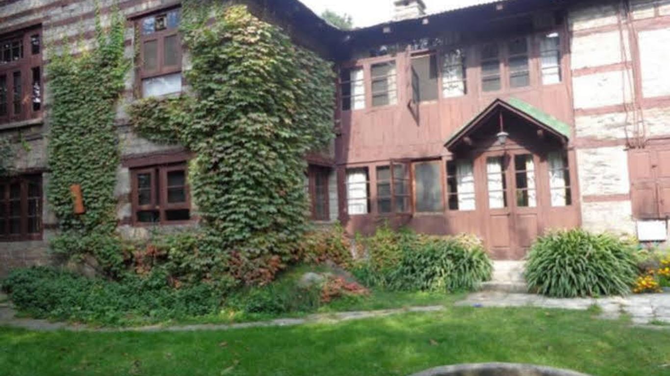 Johnson Lodge