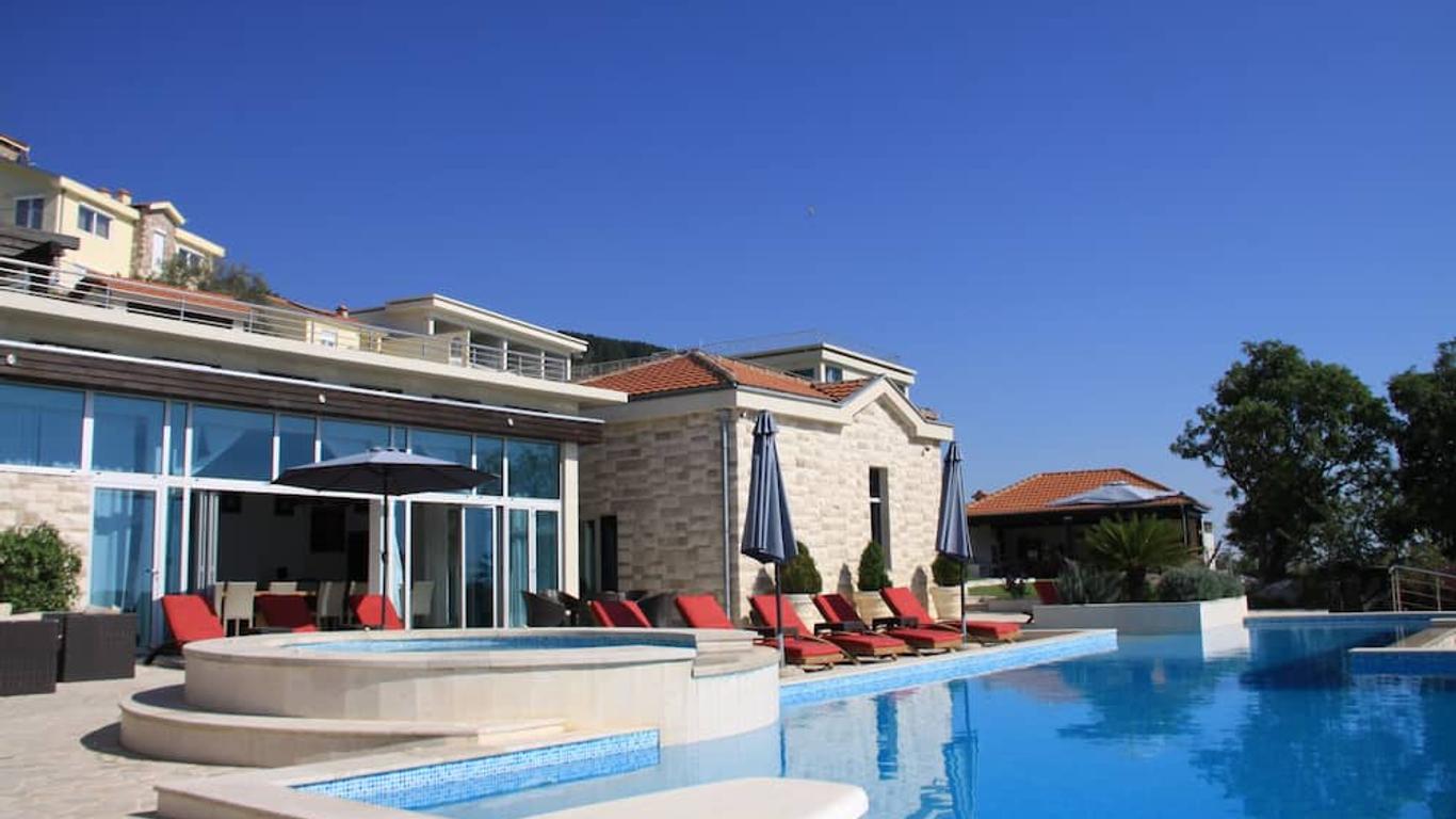 Apartments Eagle Eye Villa
