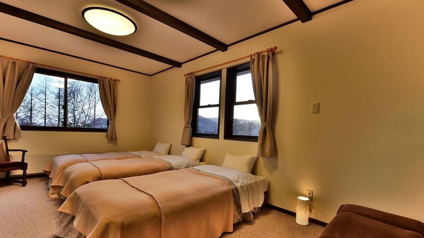 Petit Hotel Kanan