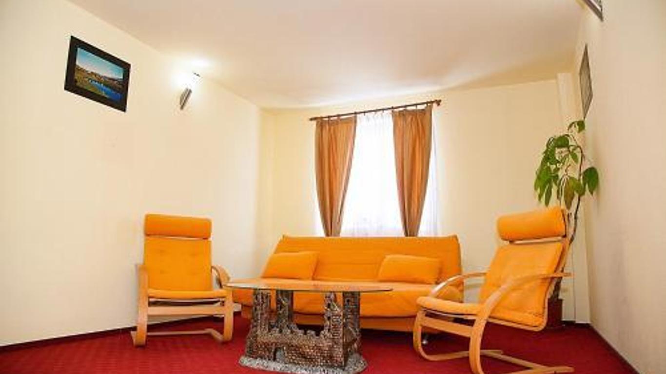 Hotel Rusu