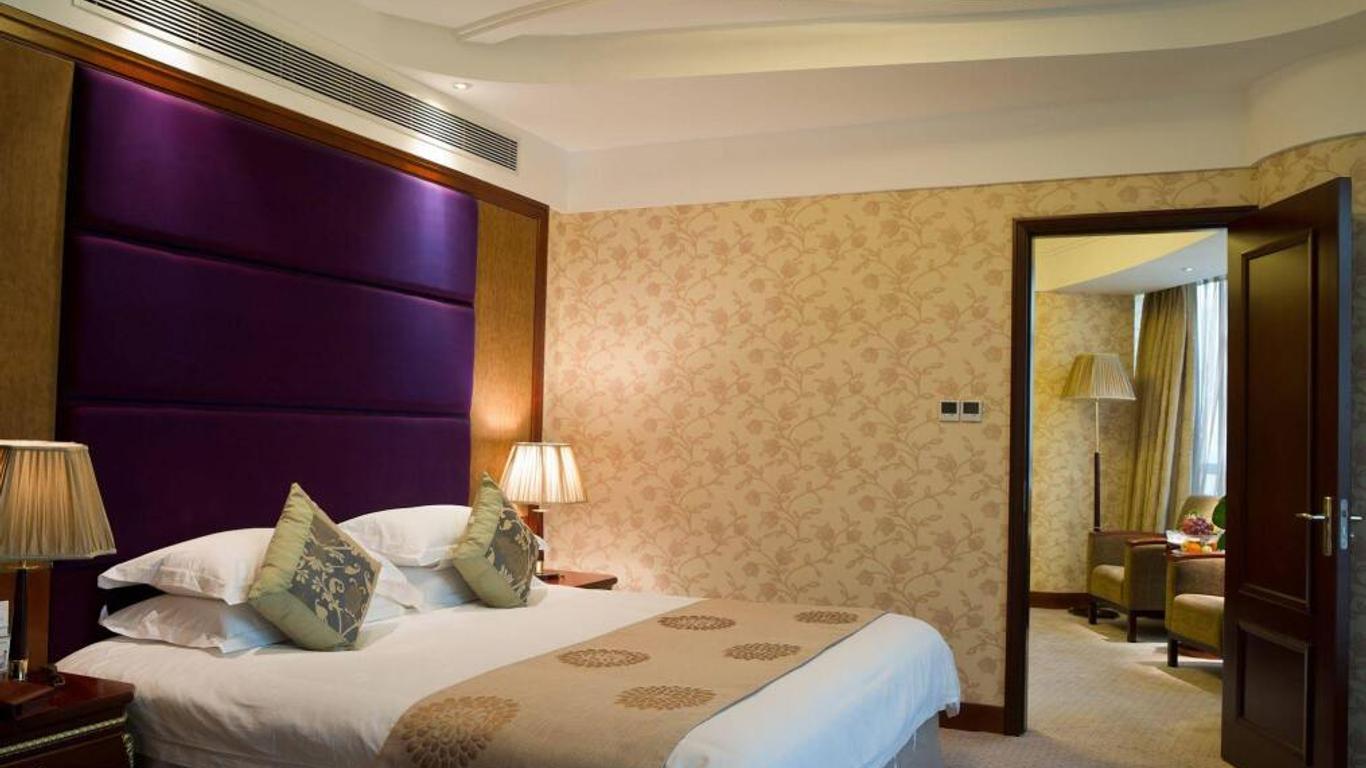 Guomao Grand Hotel