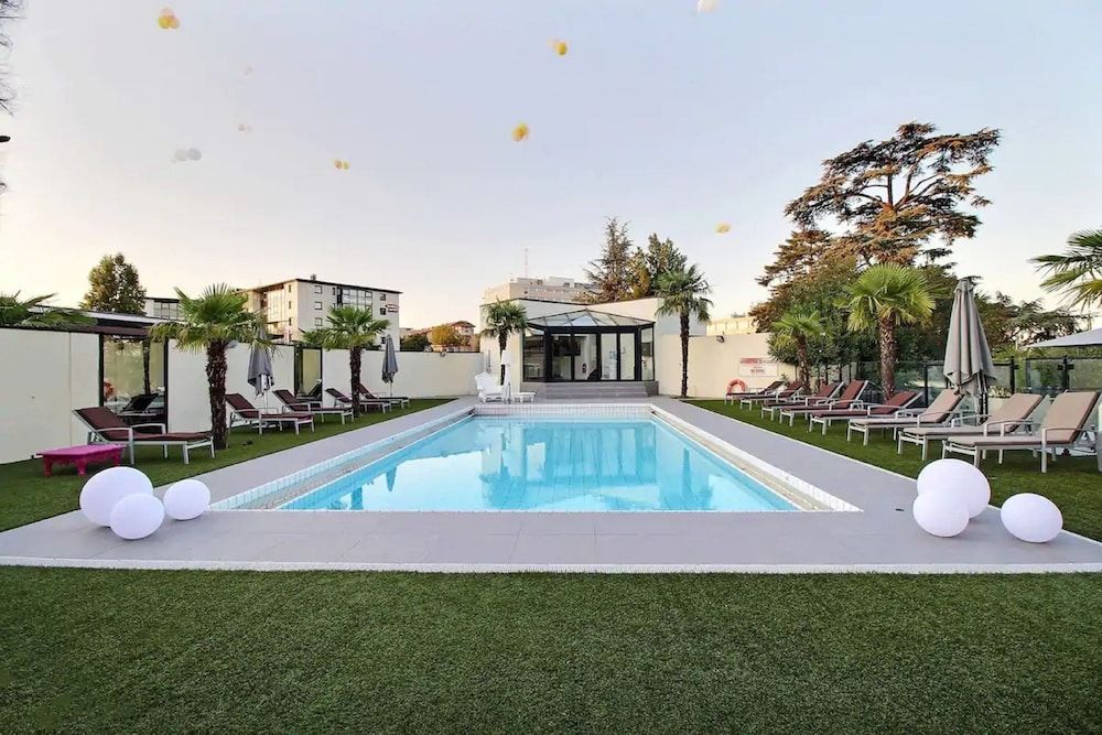 Piscina