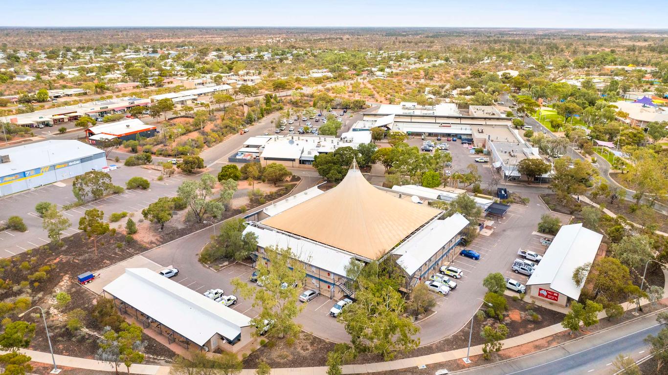 Nightcap at Roxby Downs