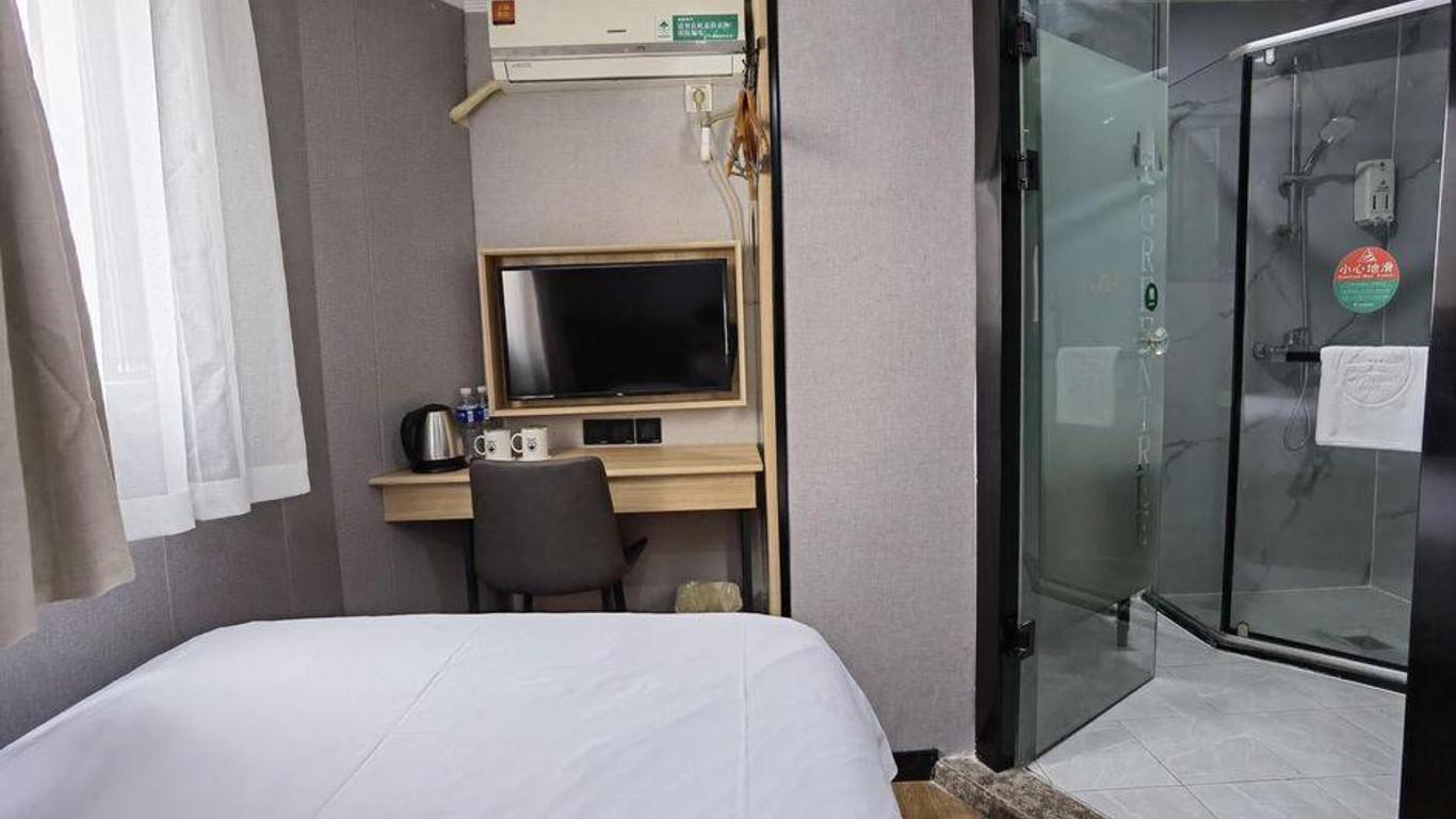 Greentree Inn Shanghai South Railway Station Luoxiang Road Shell Hotel