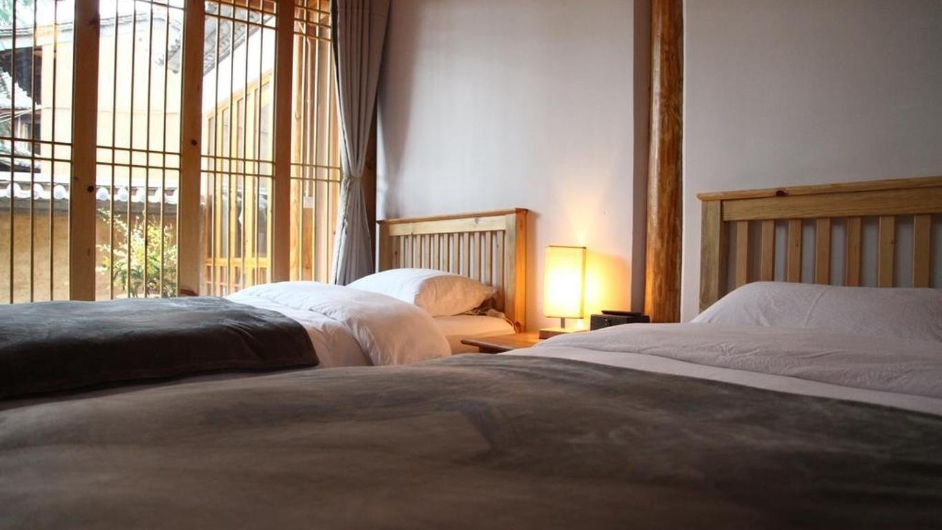 Dali Shaxi Moss Inn