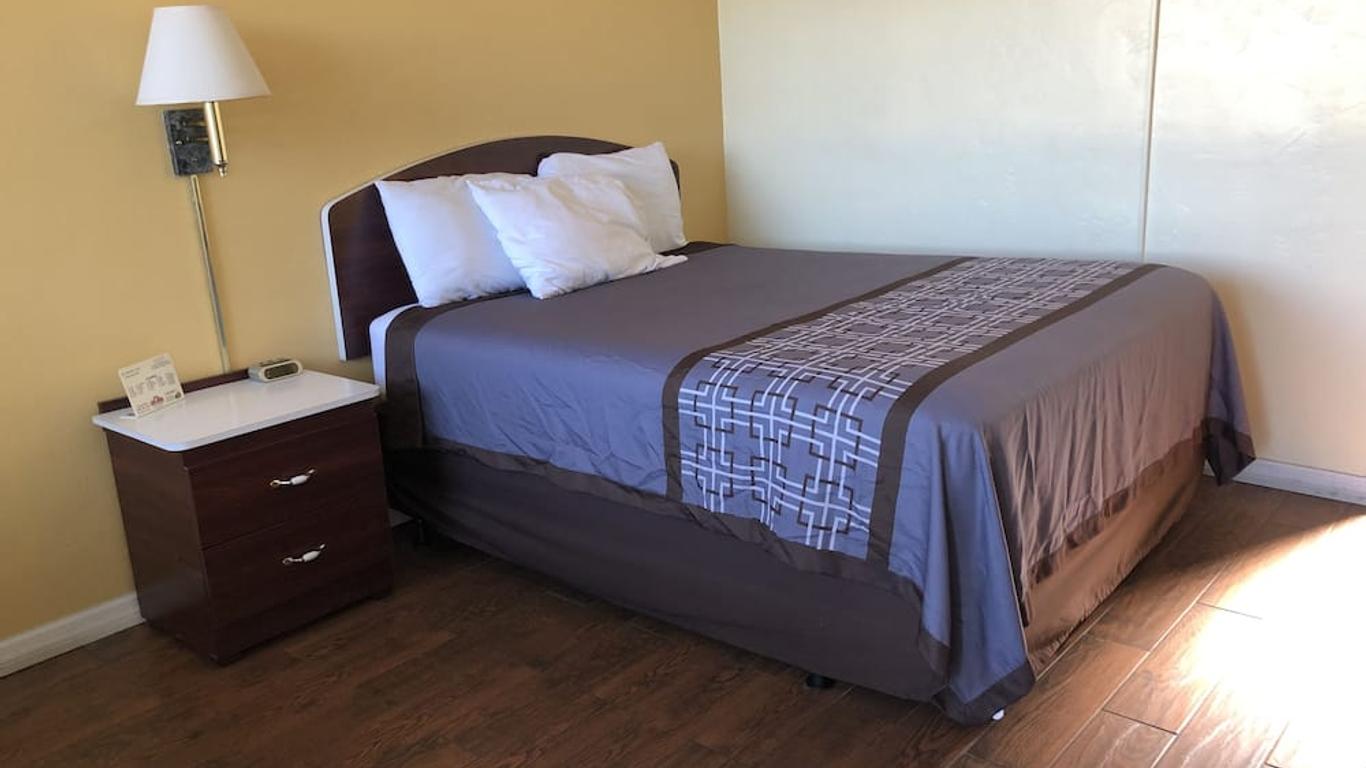 Economy Inn