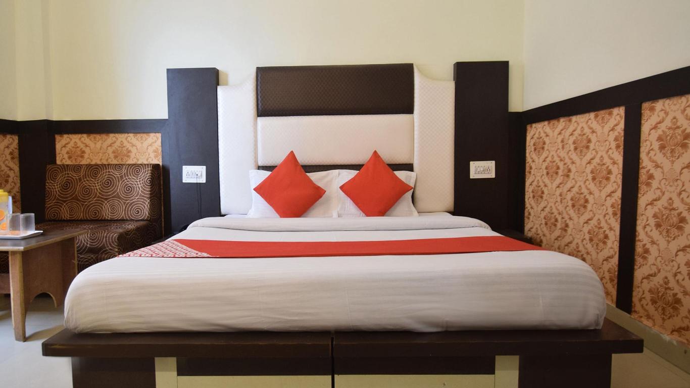 OYO 11616 Hotel Shree Ram