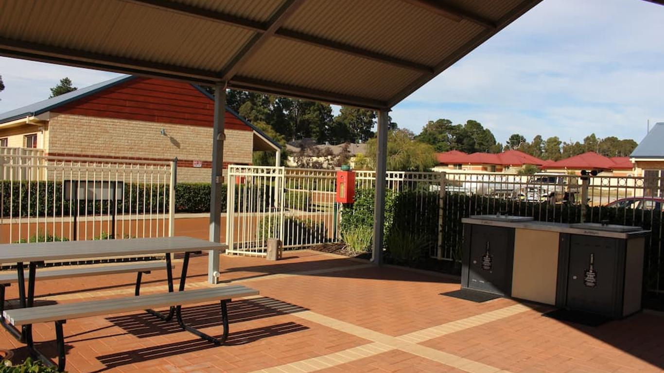 Collie Ridge Resort