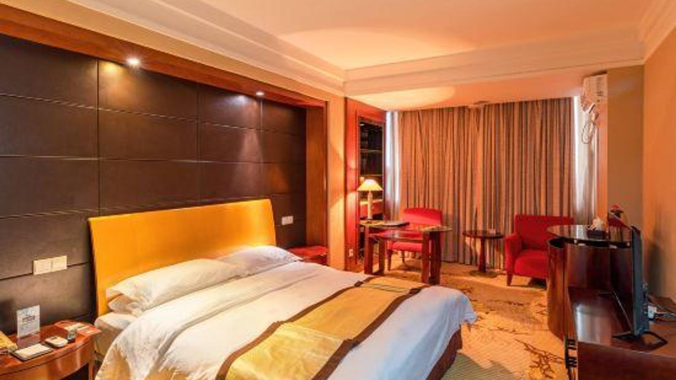 Zhiyin Lotus Lake Hotel