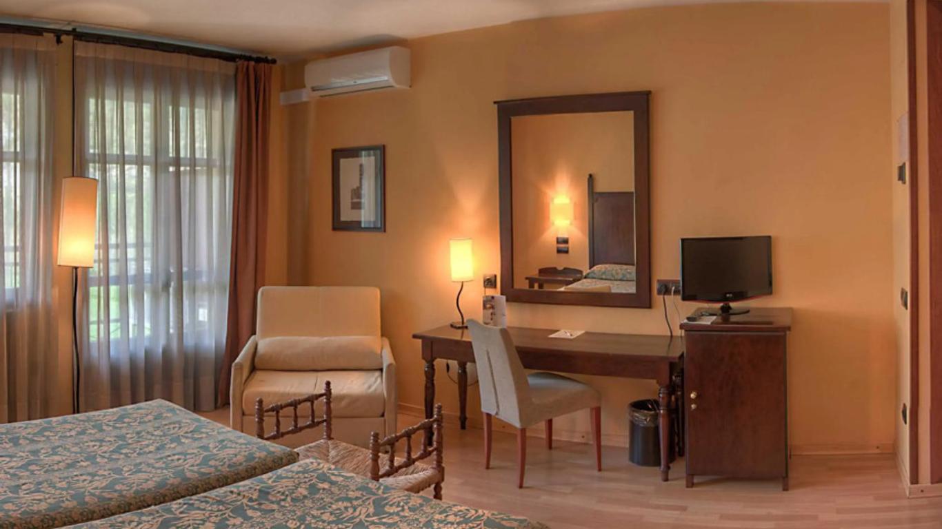 Hotel Cotiella