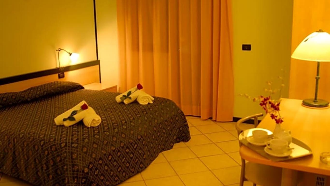 Hotel Gran Delta Di Alba-Invest Srl