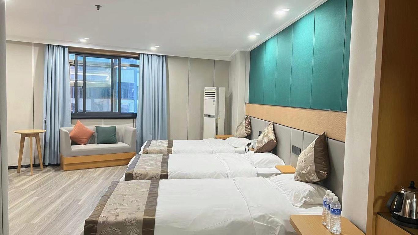 Taifu Holiday Hotel
