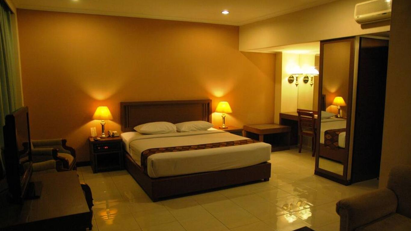 Riyadi Palace Hotel