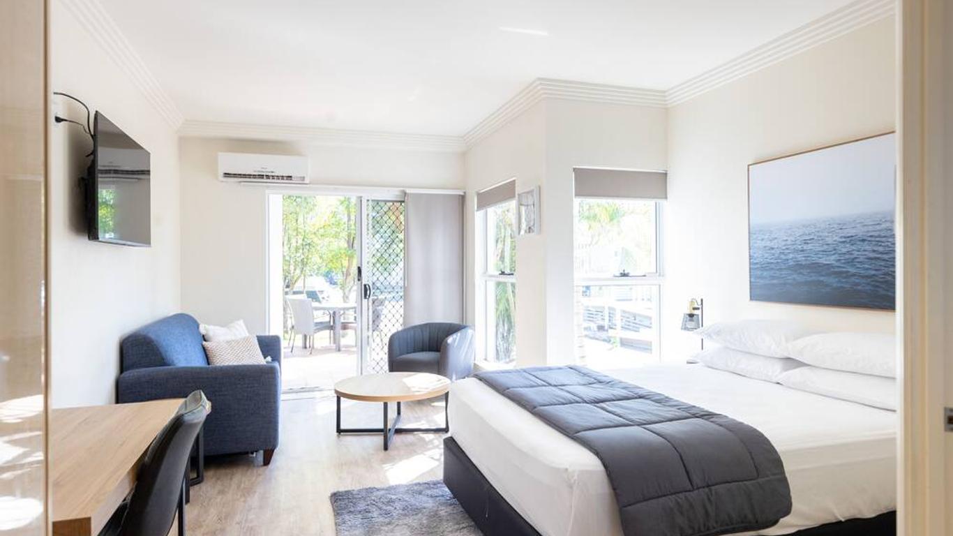 Nrma Treasure Island Holiday Resort