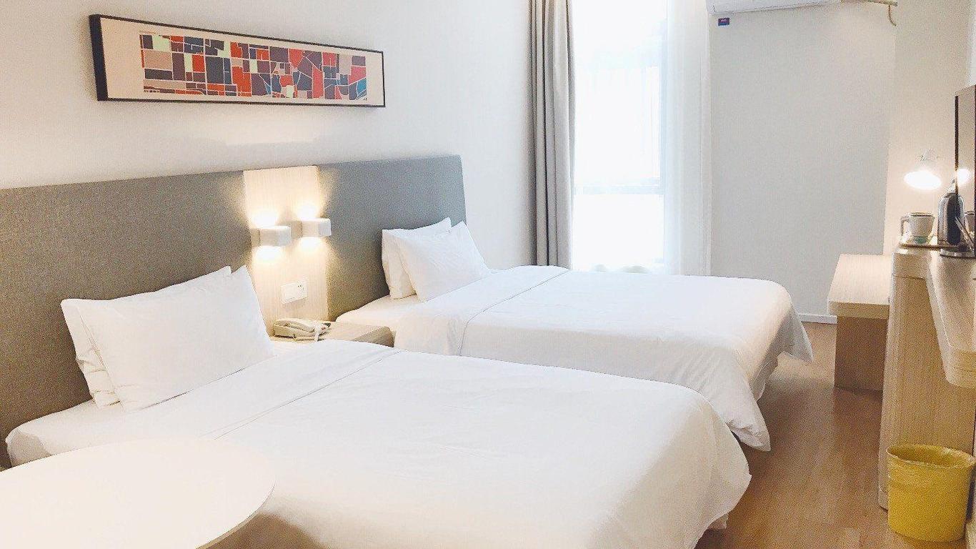 Hanting Hotel Shanghai Anting Automobile City