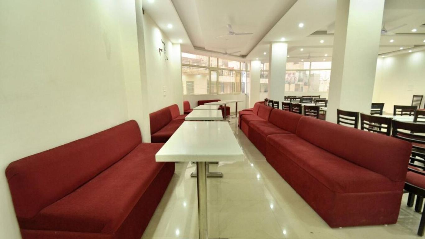 Hotel O Platinum Inn