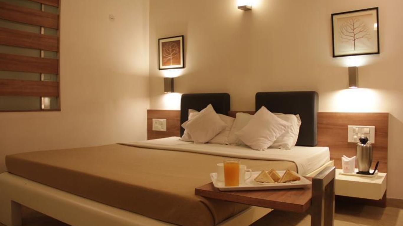 Hotel Platinum Junagadh