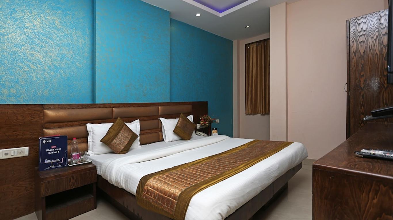 Oyo 6096 Hotel Maharani Palace